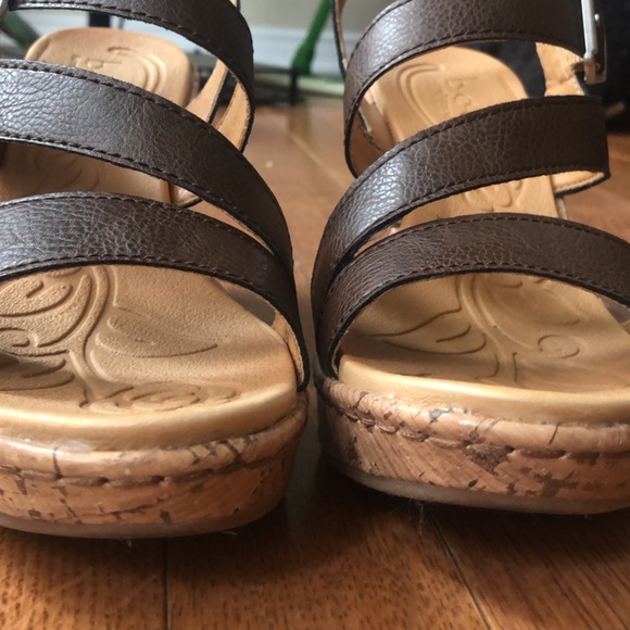 b.ø.c. Coffee Schirra Wedge Sandals - Picture 6 of 12